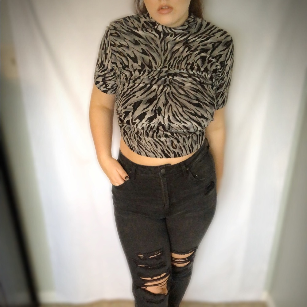Vintage / 90s Mock Neck Zebra Top